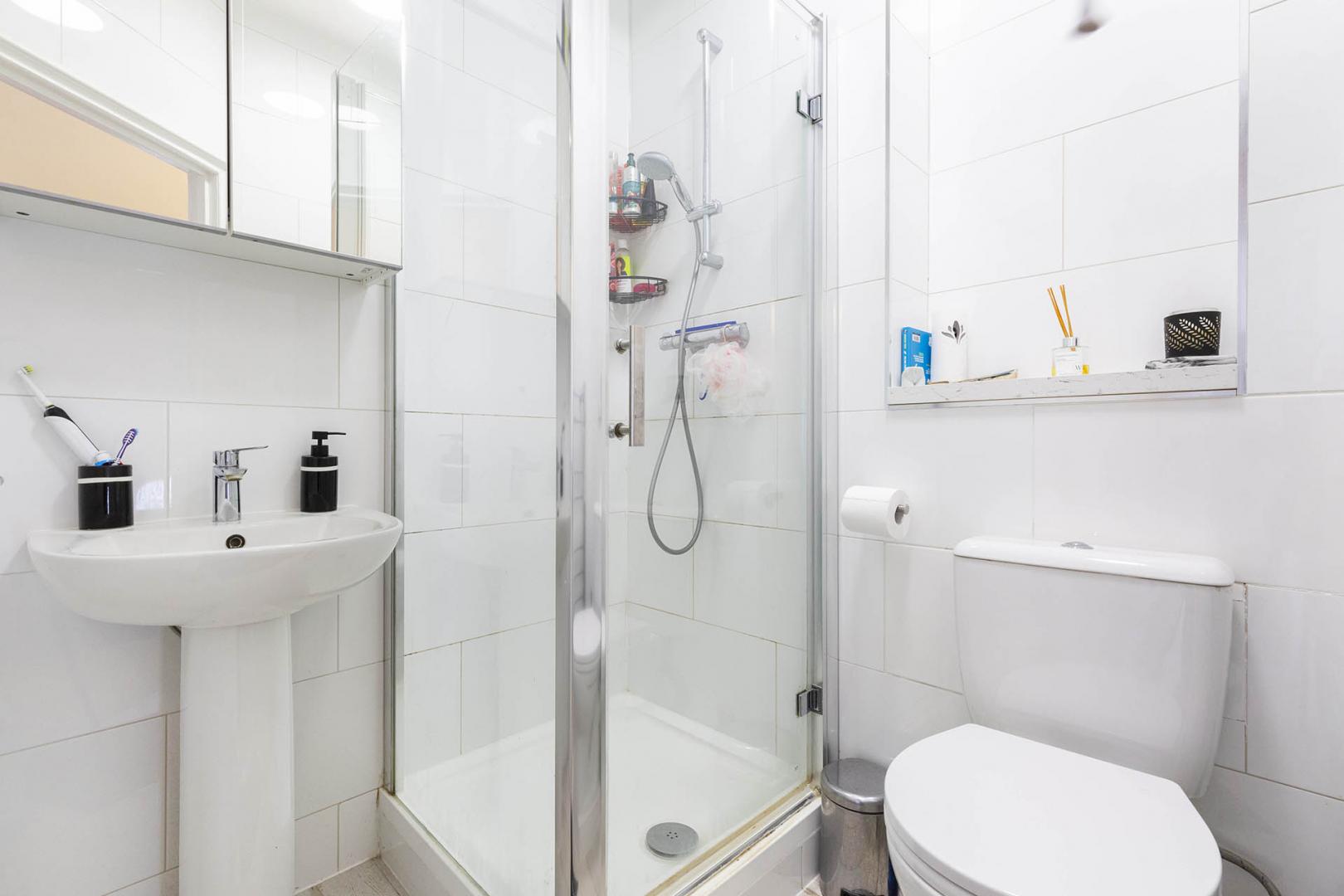 Modern Sharers Apartment High Road, East Finchley